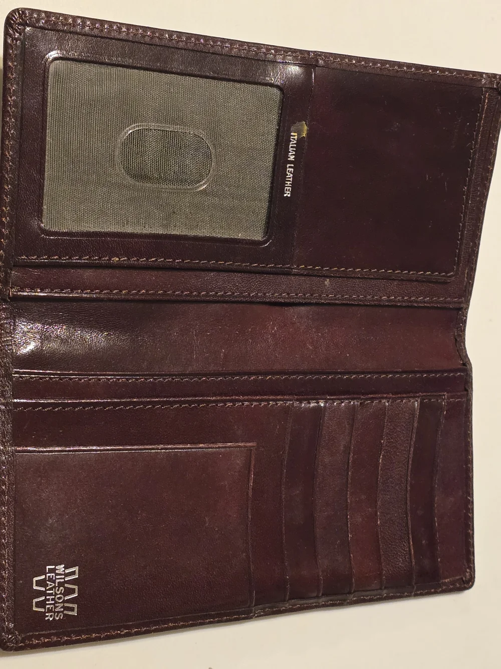 Vintage Wilsons Leather Italian Leather Dark Brown Wallet Multiple Card Slots